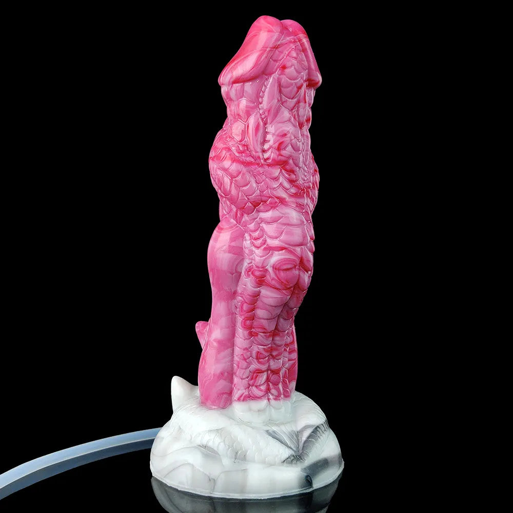 Rosa Dildo mit gebogenem Drachenmotiv und angeschwollenem Knotendesign, mit Standfuß