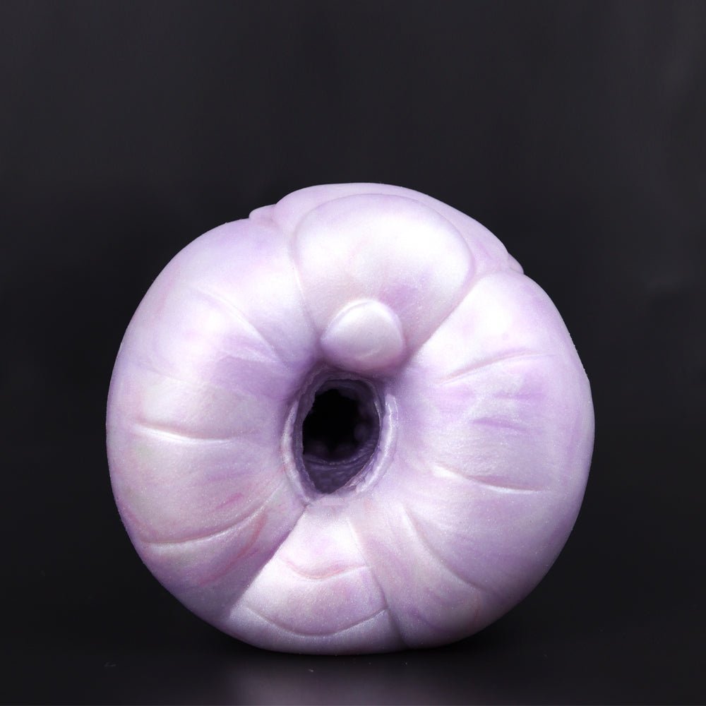 Aelar dragon male masturbator, front opening view of the hollow tip