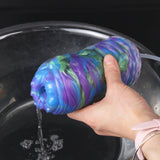 Fantasy Masturbator mit Hand in Wasser, mehrfarbige gerippte Hülle