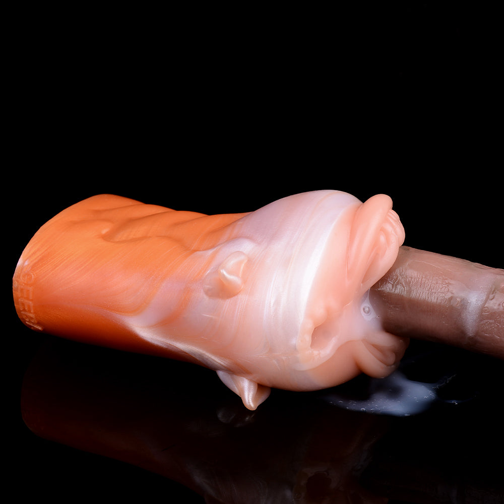 Seitliche Ansicht: Tierkopf-Fantasy-Stroker mit strukturierter Innenform im Kopfbereich
