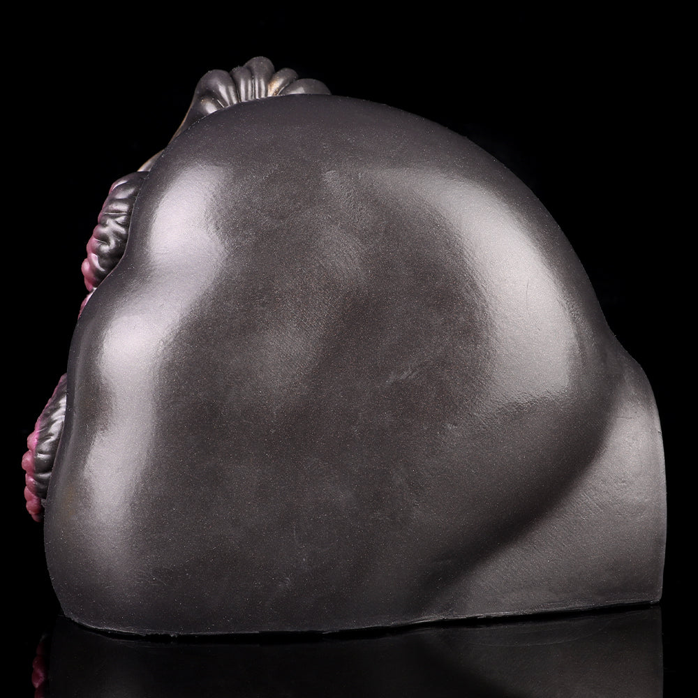 Hahama Mare Fleshlight, silbern glänzende Rückseite mit pinkem Randdetail