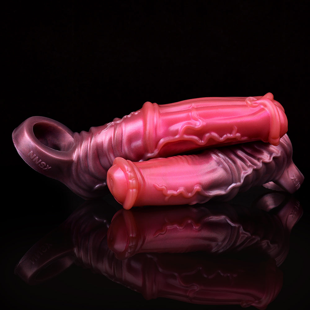 Geäderte Hodenscheide Rodger, pink-lila glänzend, seitliche Nahansicht