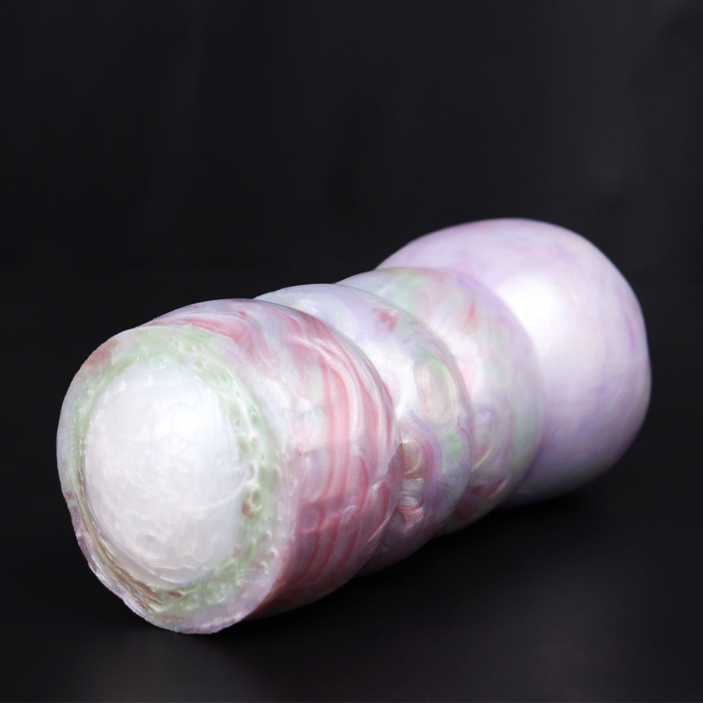 The Slug Monster Masturbator, Endansicht mit verwaschenen Pastellfarben