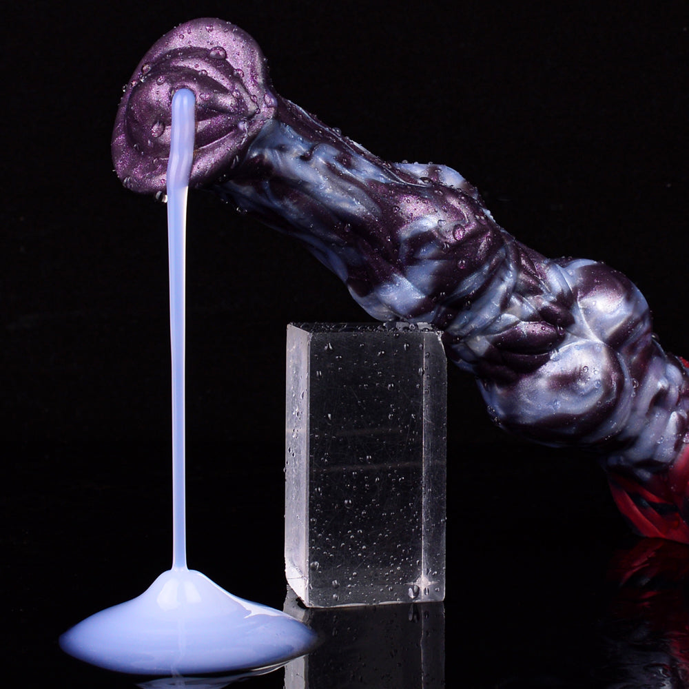 Dildo mit großer Knotenpartie, violett-blau marmoriert und breiter Saugfuß
